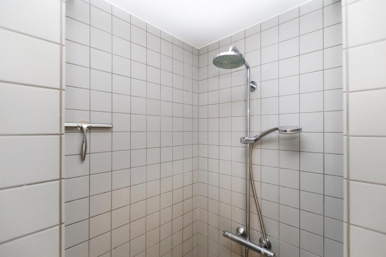 Lys 3 Vaerelses Lejlighed Med 26 M2 Sydvendt Altan Århus Kültér fotó